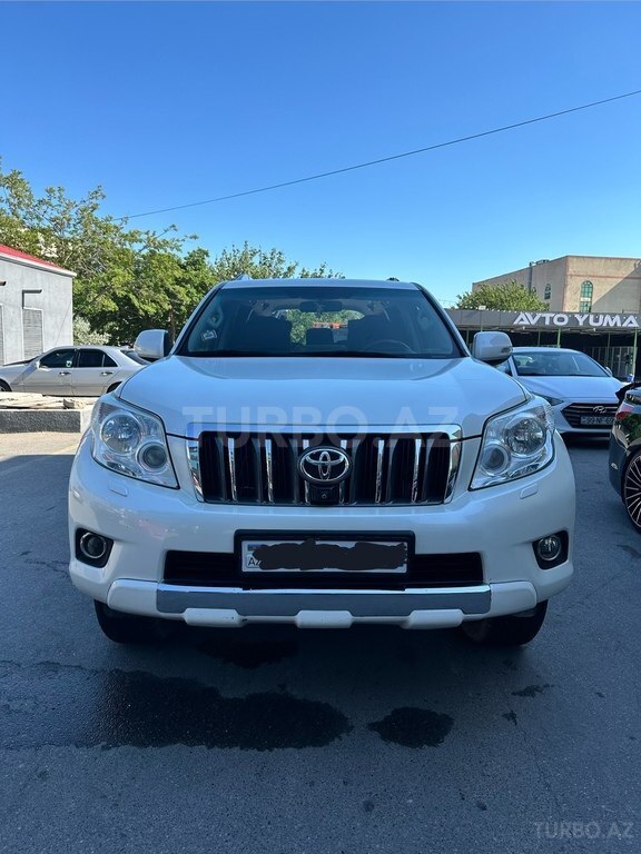 Toyota Land Cruiser Prado