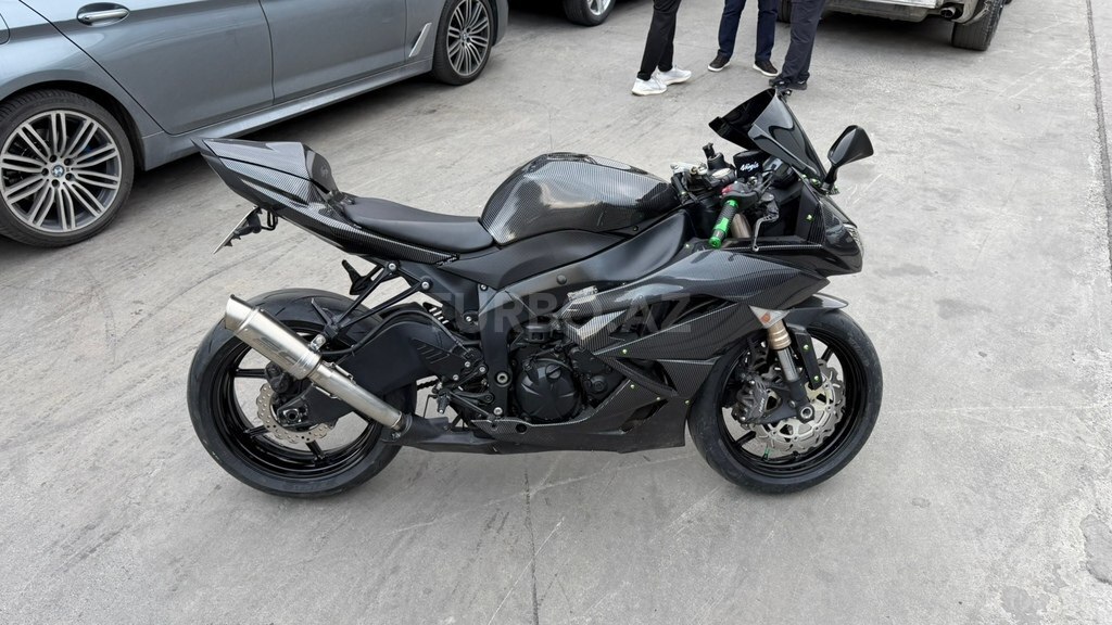 Kawasaki ZX-6R
