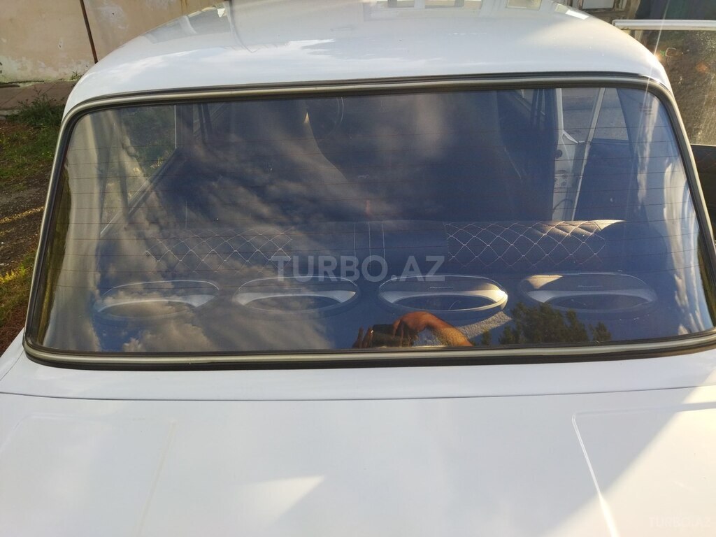LADA (VAZ) 2107