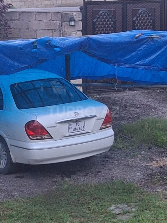 Nissan Sunny