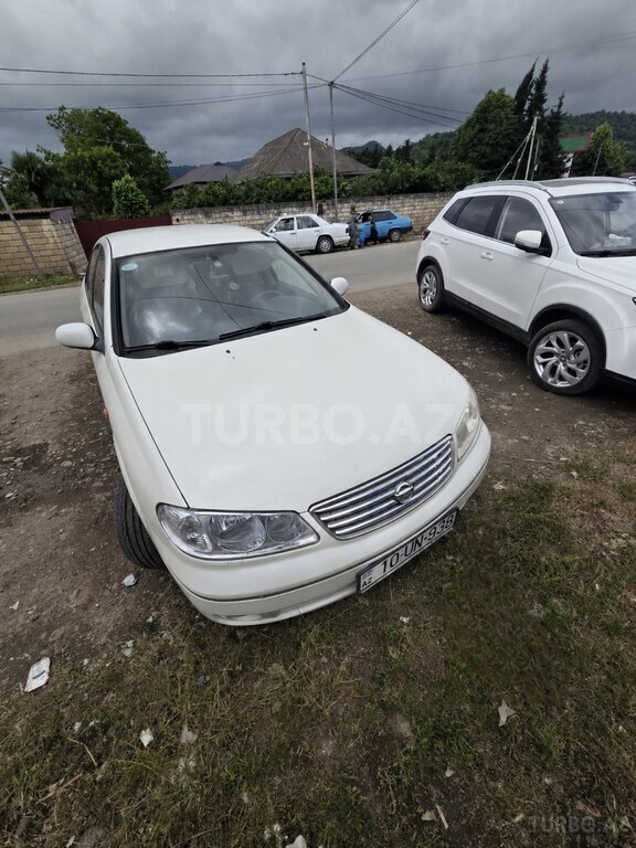 Nissan Sunny