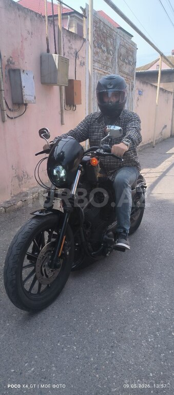 Harley-Davidson XL883N Sportster Iron 883