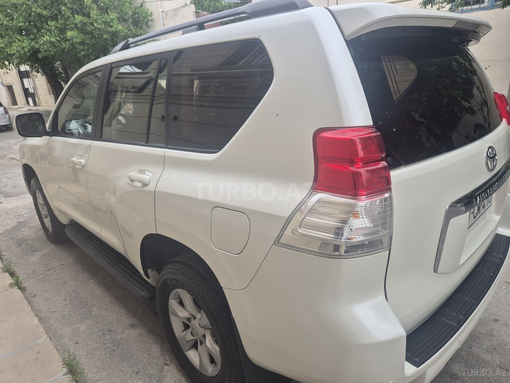 Toyota Land Cruiser Prado
