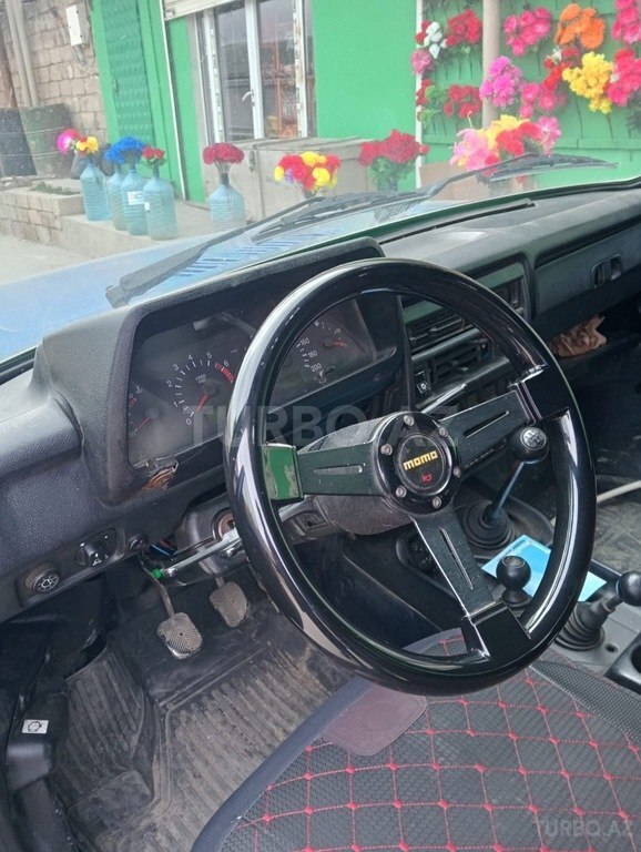 LADA (VAZ) Niva