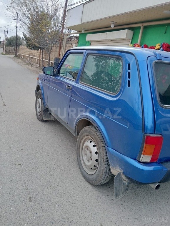 LADA (VAZ) Niva