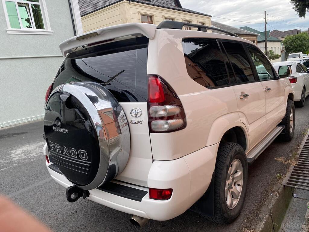 Toyota Land Cruiser Prado