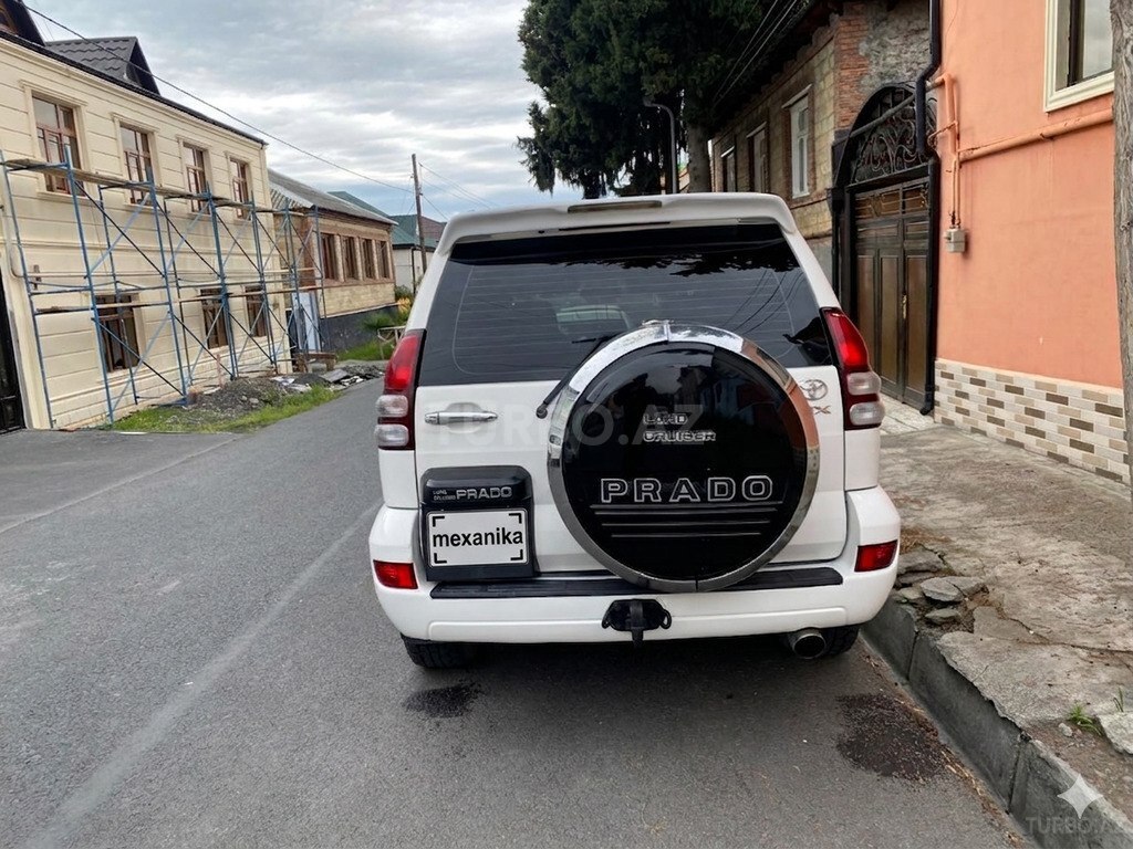 Toyota Land Cruiser Prado