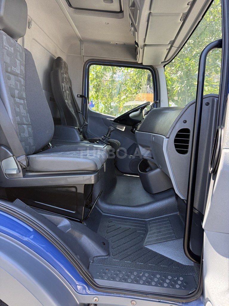 Mercedes Atego 818