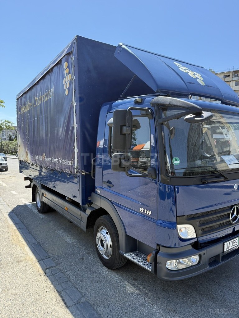 Mercedes Atego 818