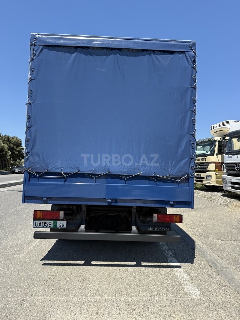 Mercedes Atego 818