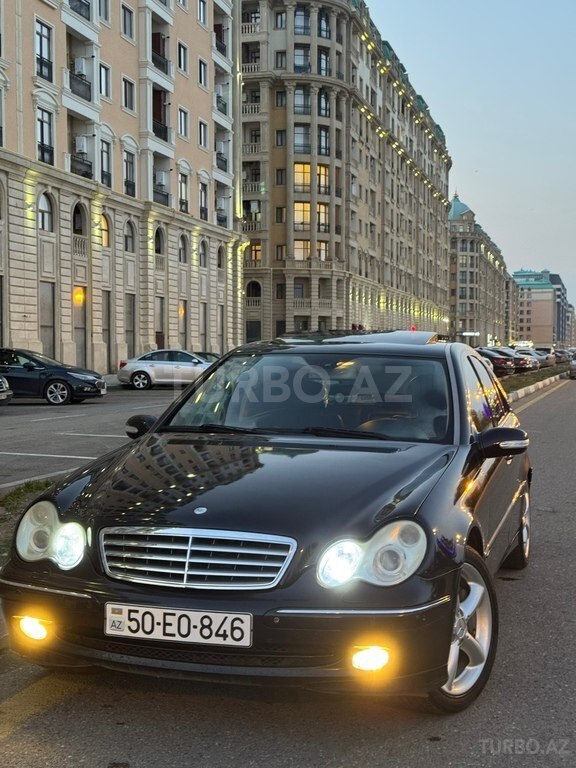 Mercedes C 230