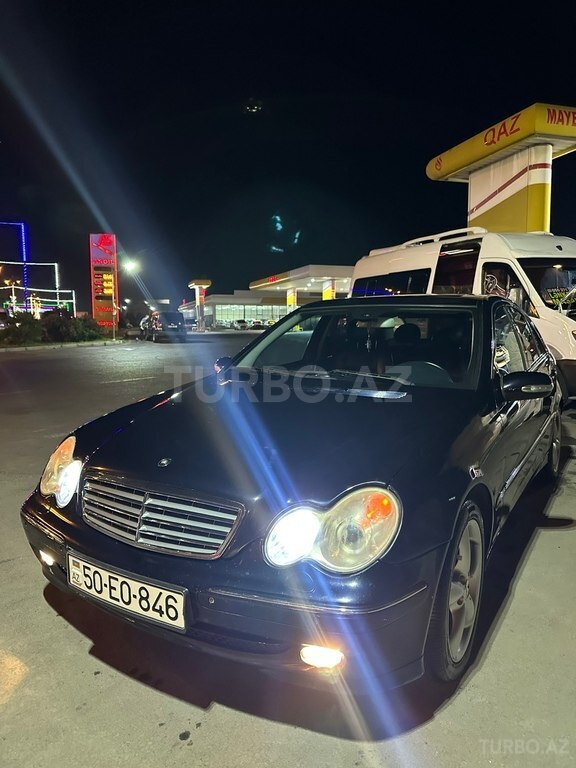 Mercedes C 230