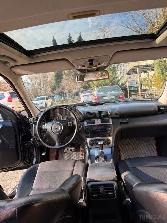 Mercedes C 230