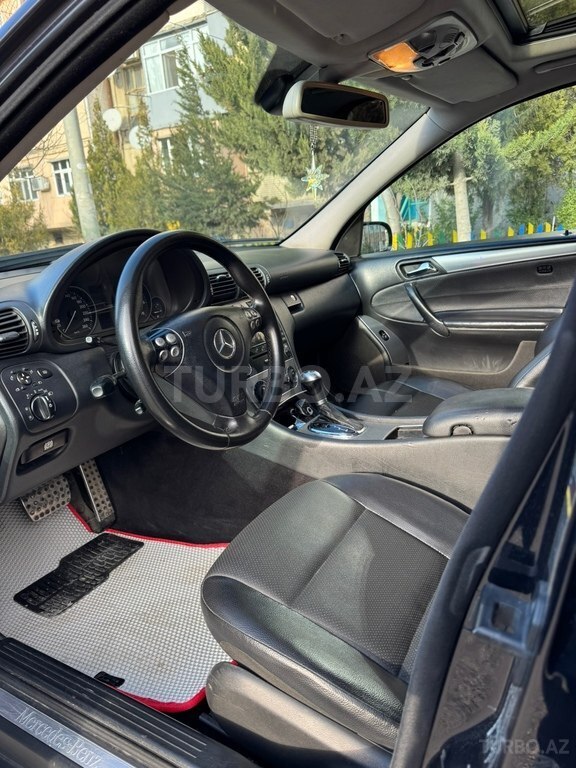 Mercedes C 230