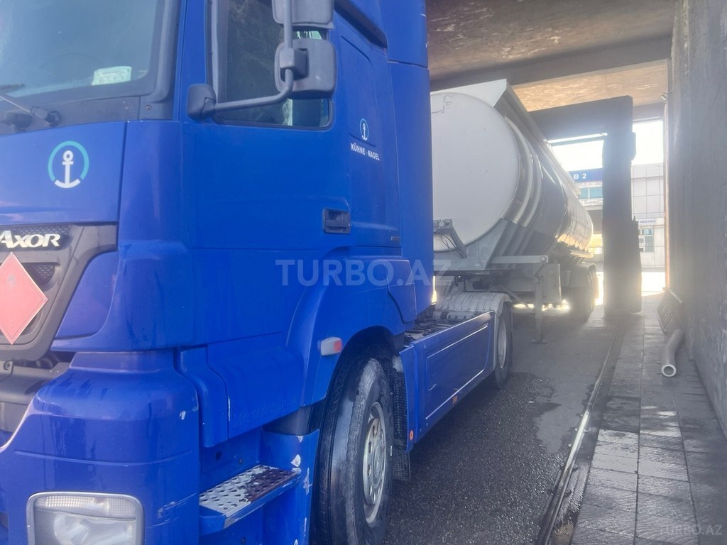 Mercedes Axor 1840