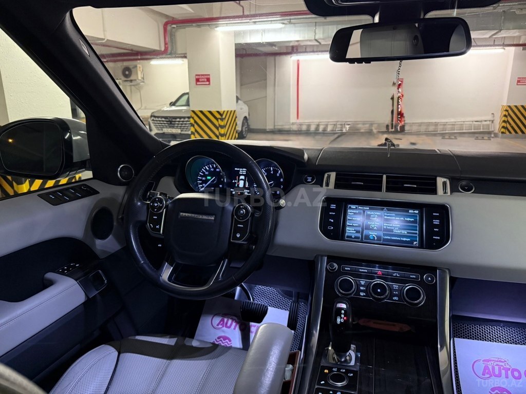 Land Rover RR Sport