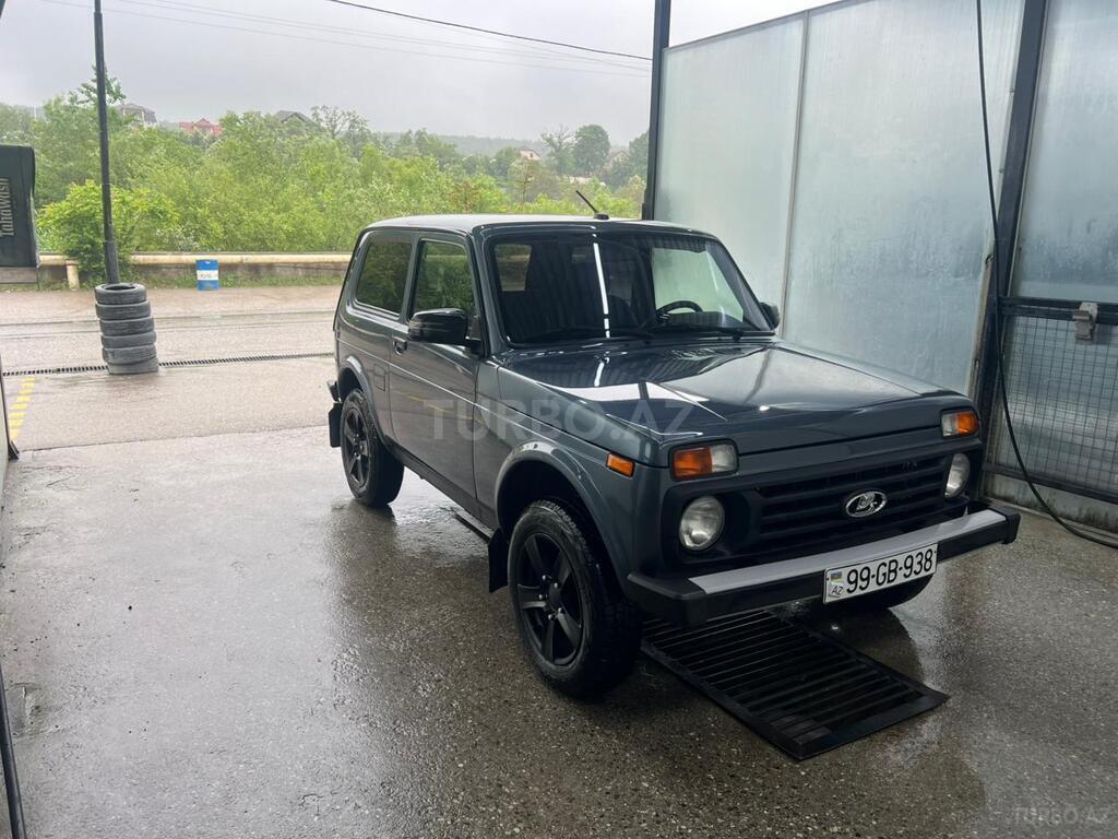 LADA (VAZ) Niva