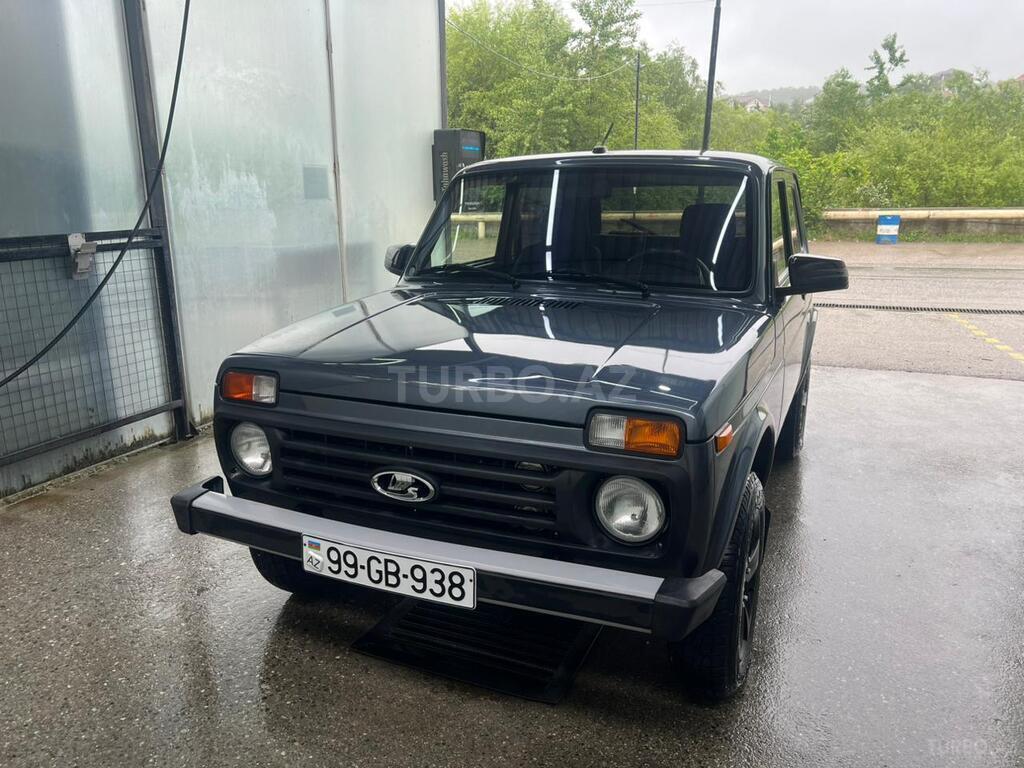 LADA (VAZ) Niva