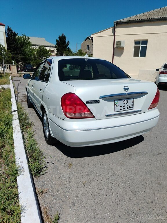 Nissan Sunny