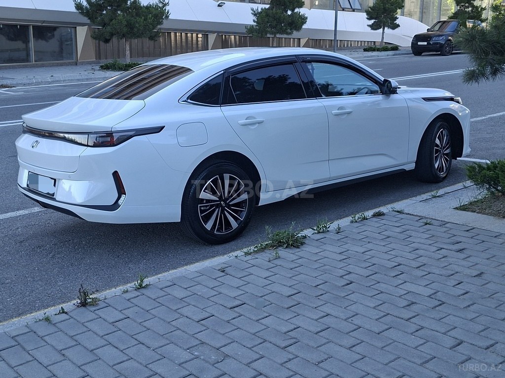 Changan Qiyuan A05