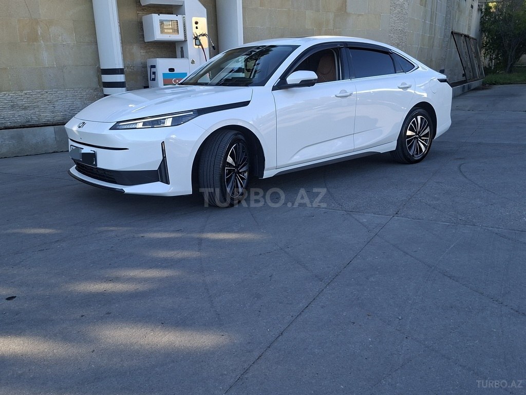 Changan Qiyuan A05