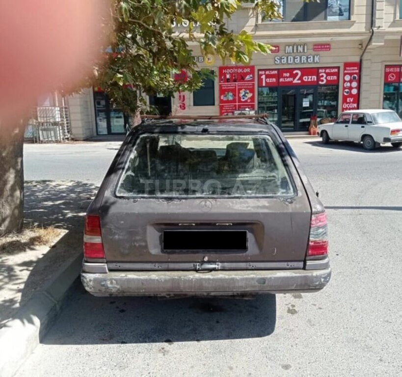 Mercedes 230 TE