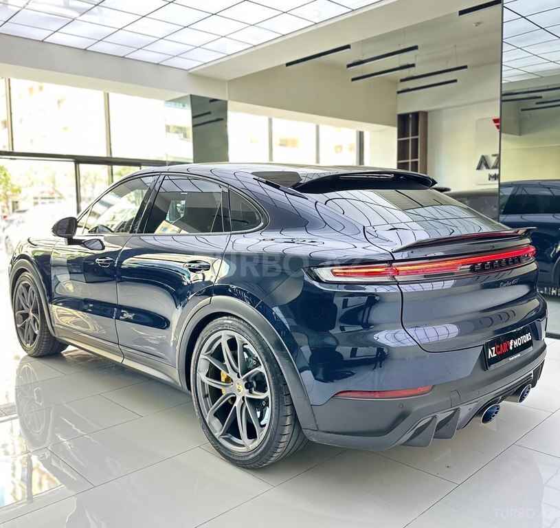 Porsche Cayenne Turbo GT Coupe