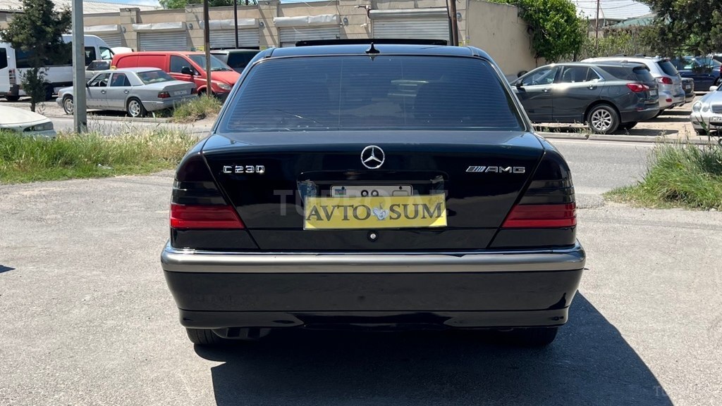 Mercedes C 230
