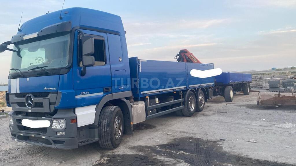Mercedes Actros 1840