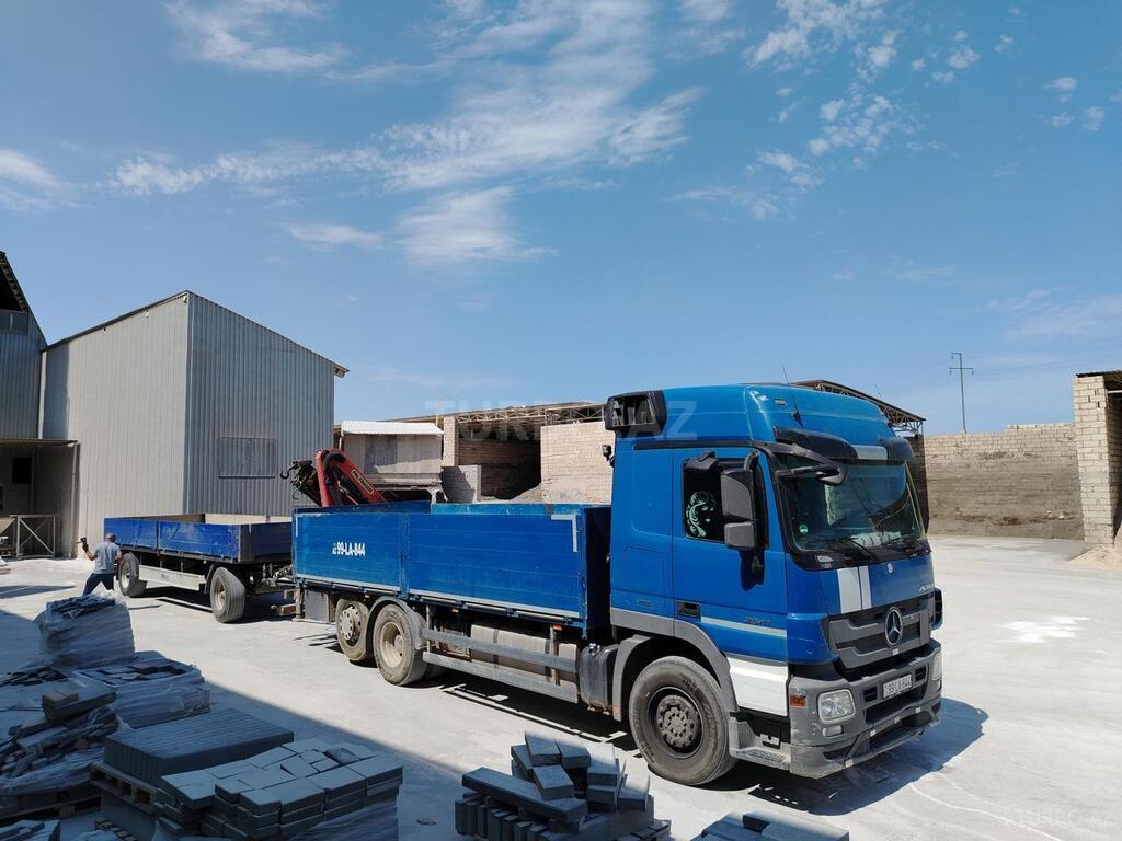 Mercedes Actros 1840