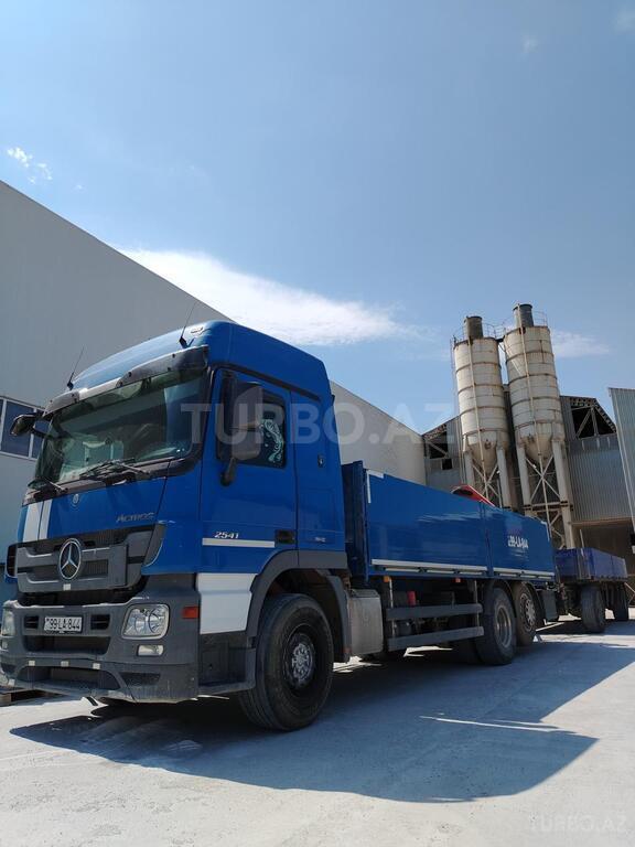Mercedes Actros 1840