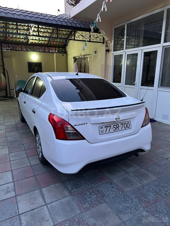 Nissan Sunny
