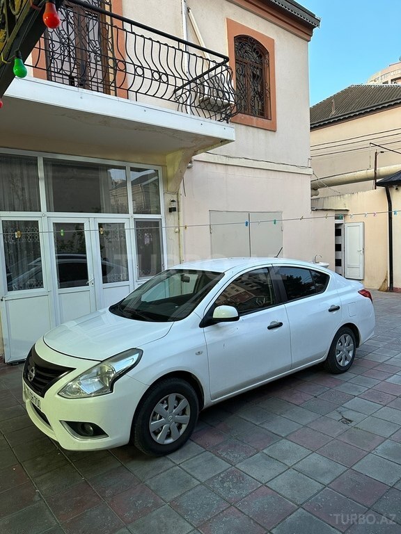 Nissan Sunny