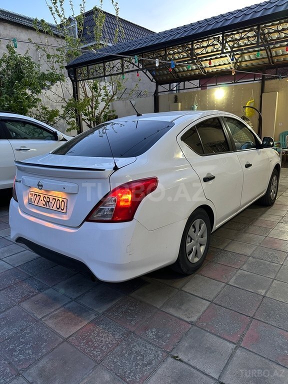 Nissan Sunny