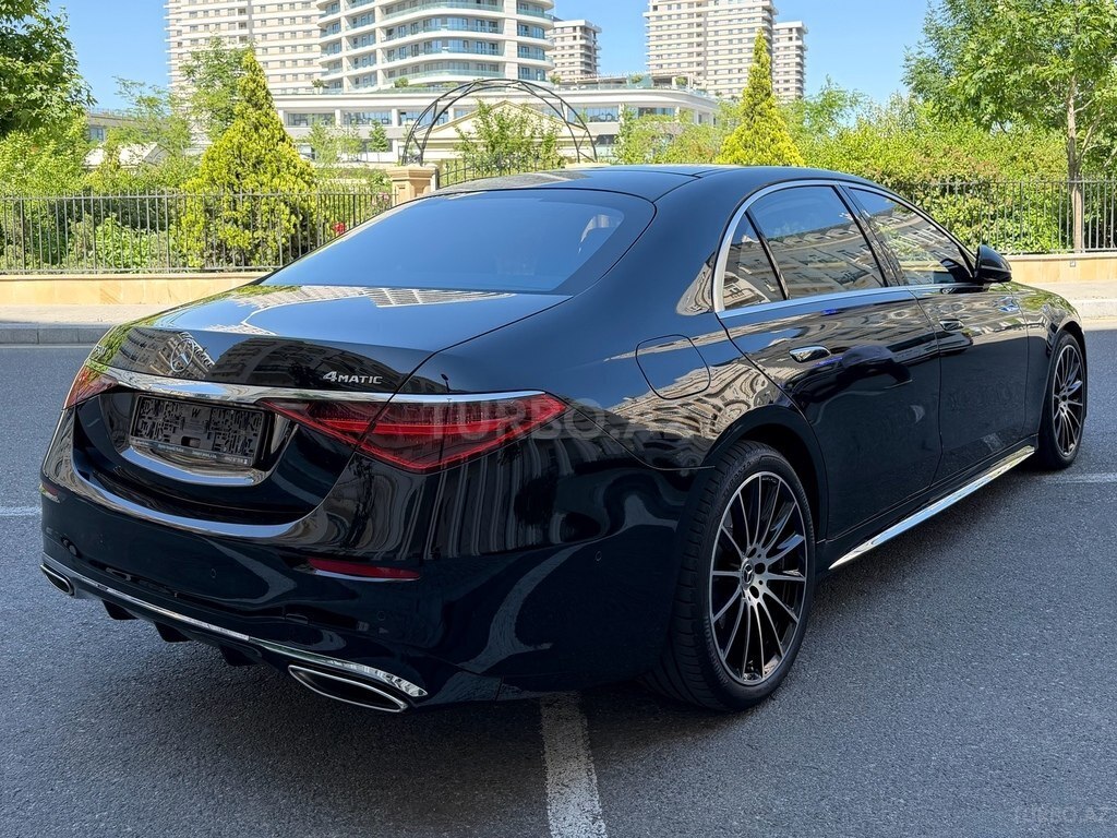 Mercedes S 500 4MATIC