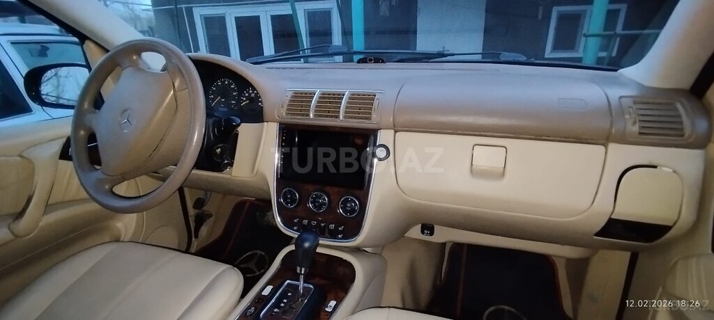 Mercedes ML 320