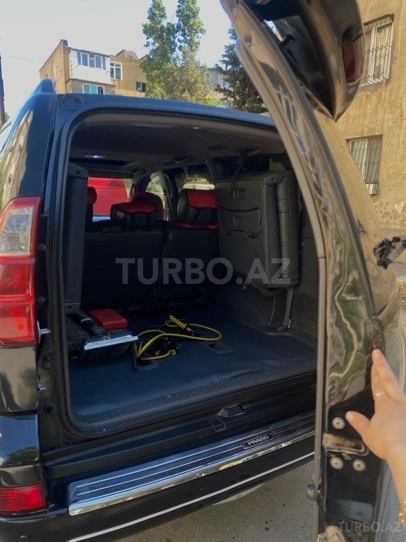 Toyota Land Cruiser Prado