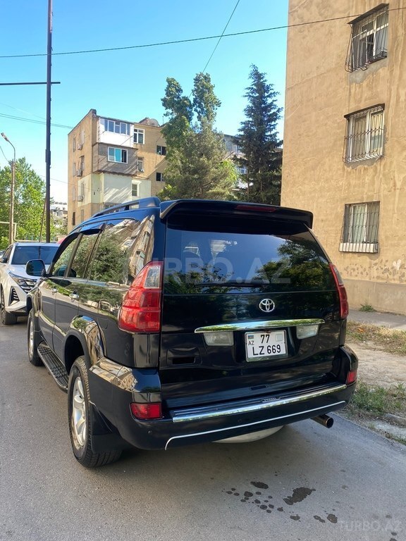 Toyota Land Cruiser Prado