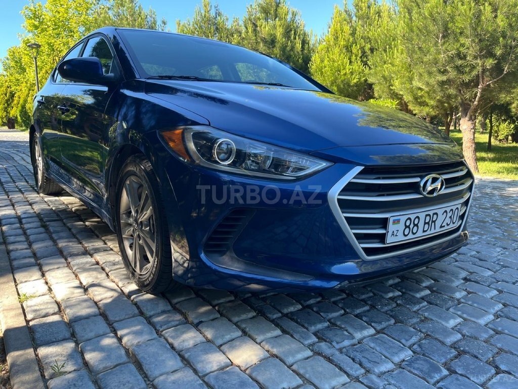Hyundai Elantra