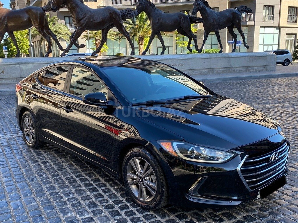 Hyundai Elantra