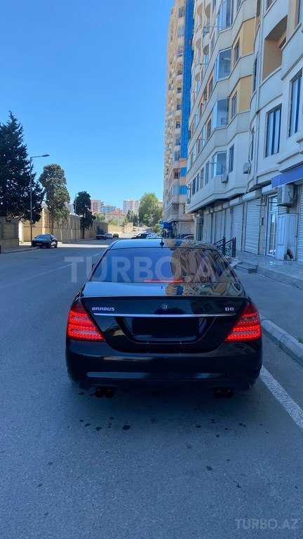 Mercedes S 500