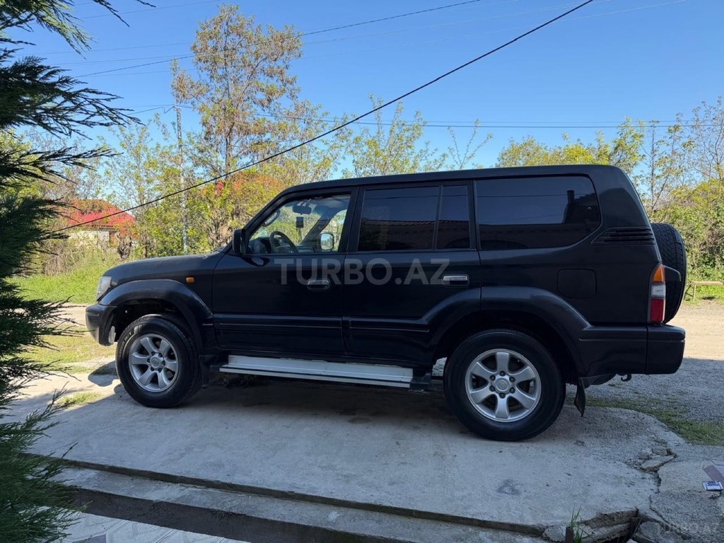 Toyota Land Cruiser Prado