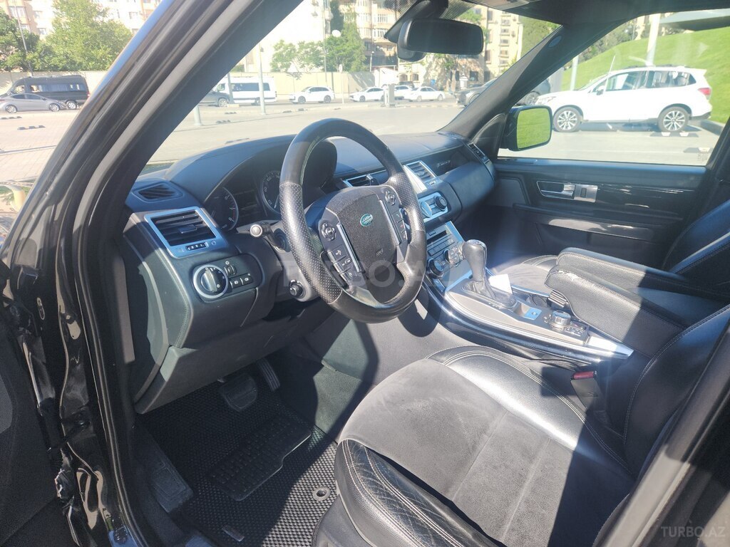 Land Rover RR Sport