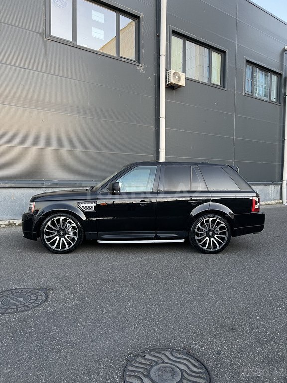 Land Rover RR Sport