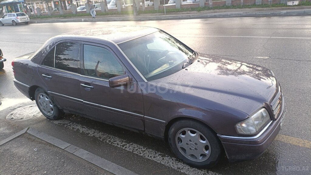 Mercedes C 220