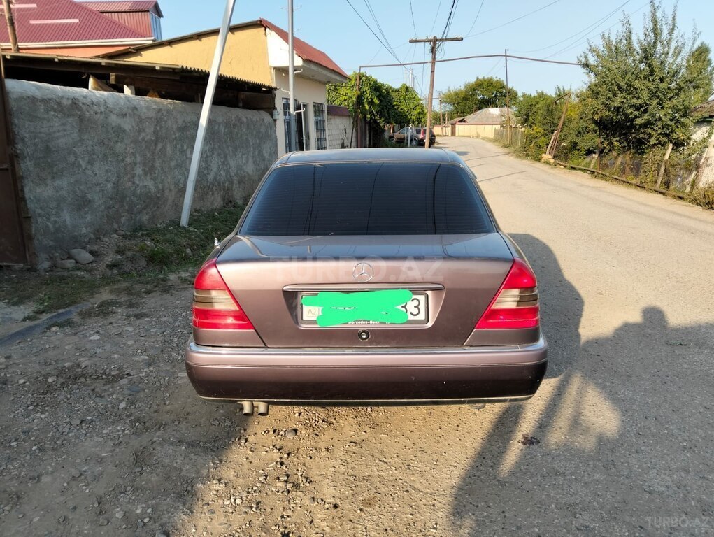 Mercedes C 220