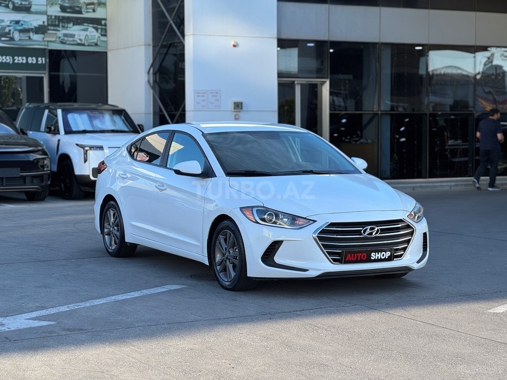 Hyundai Elantra