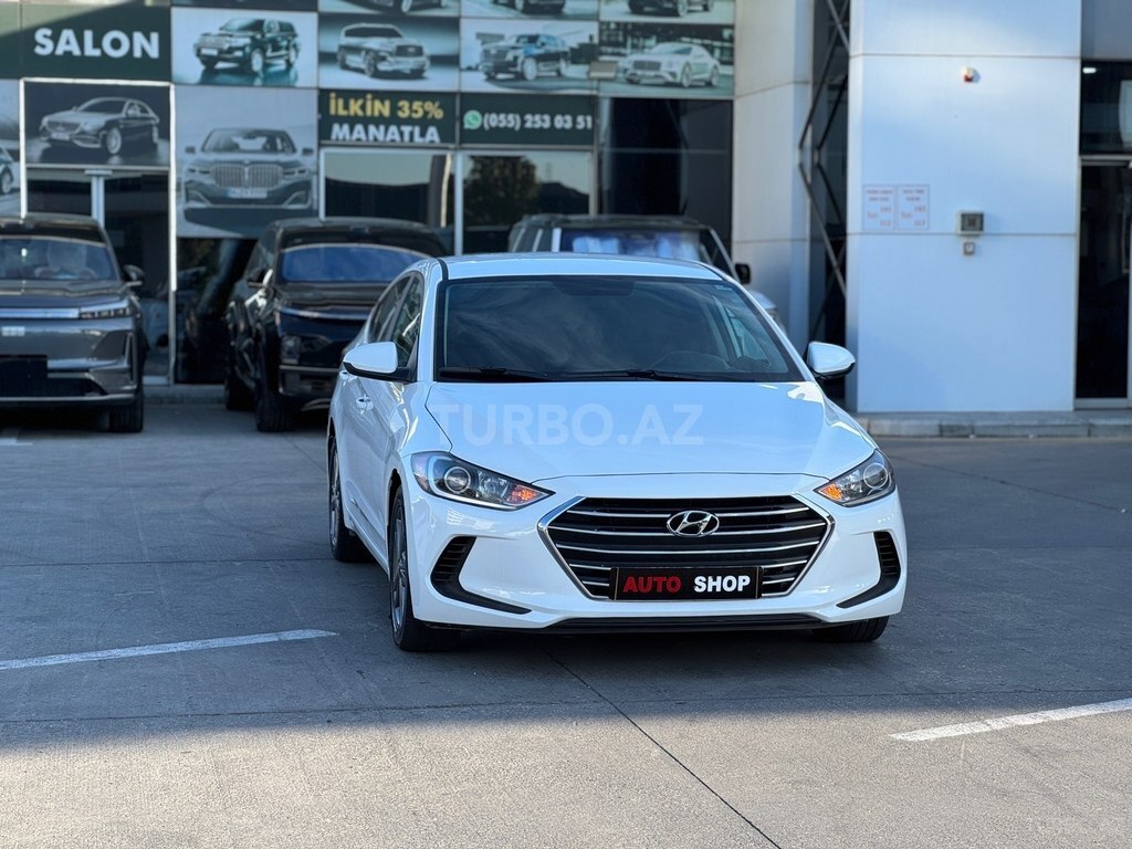 Hyundai Elantra