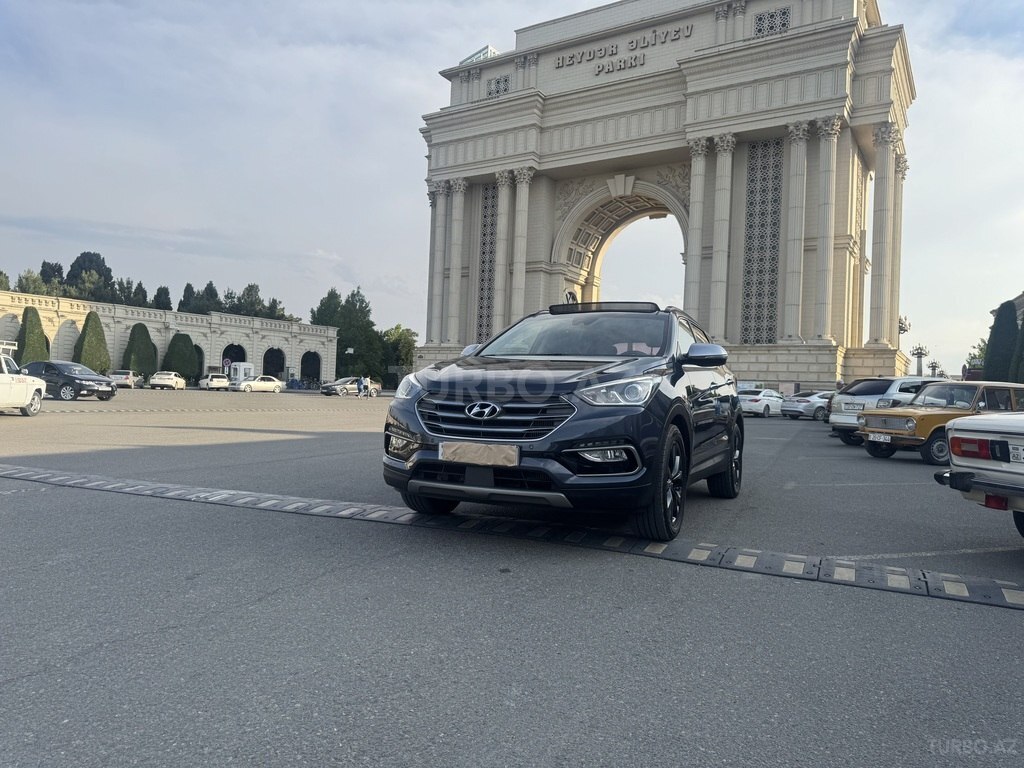 Hyundai Santa Fe