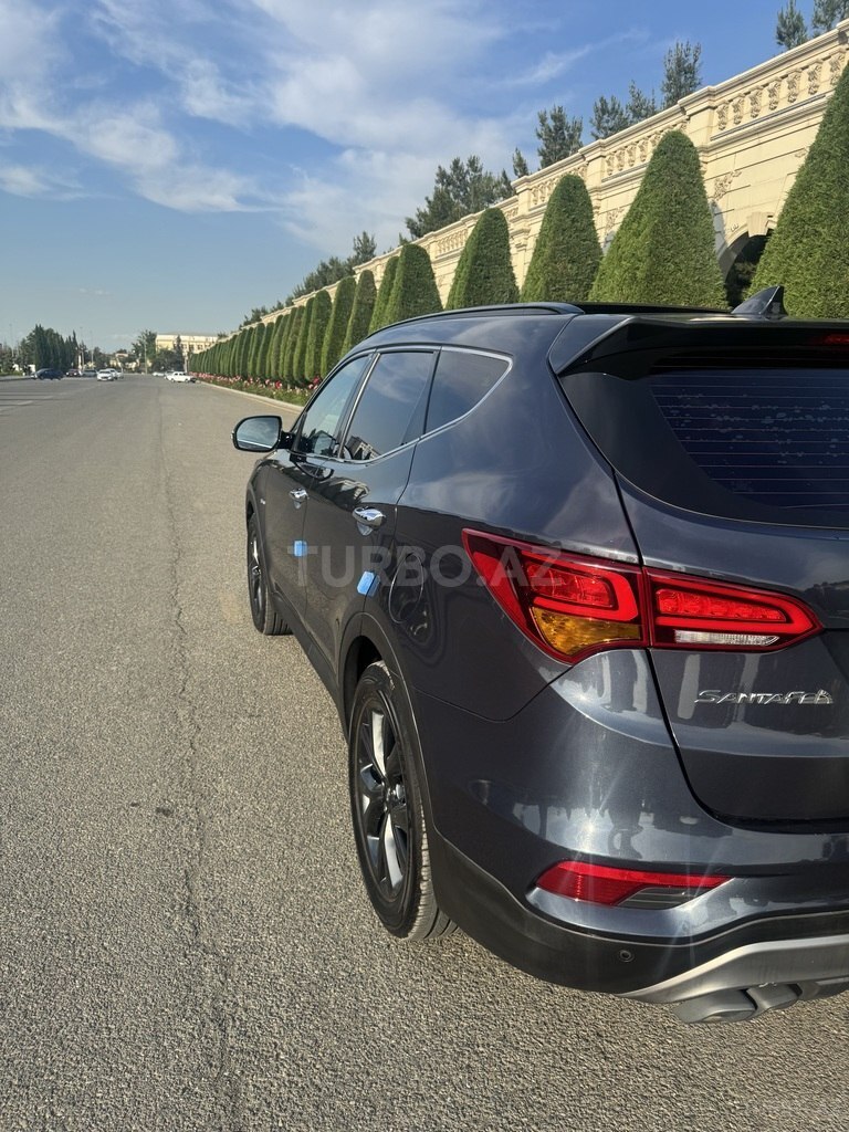 Hyundai Santa Fe